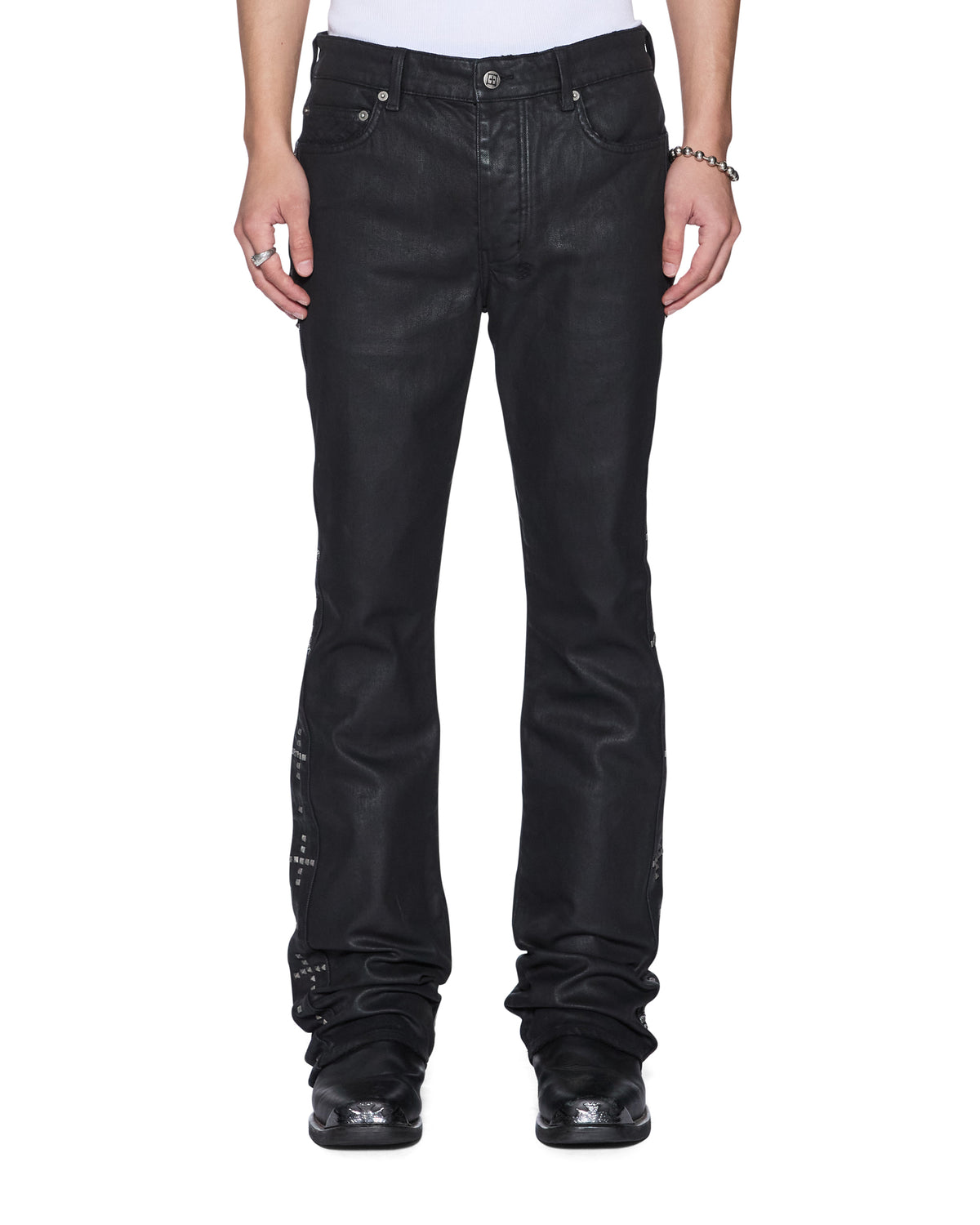 BRONKO BACKSTAGE BLACK STUDDED