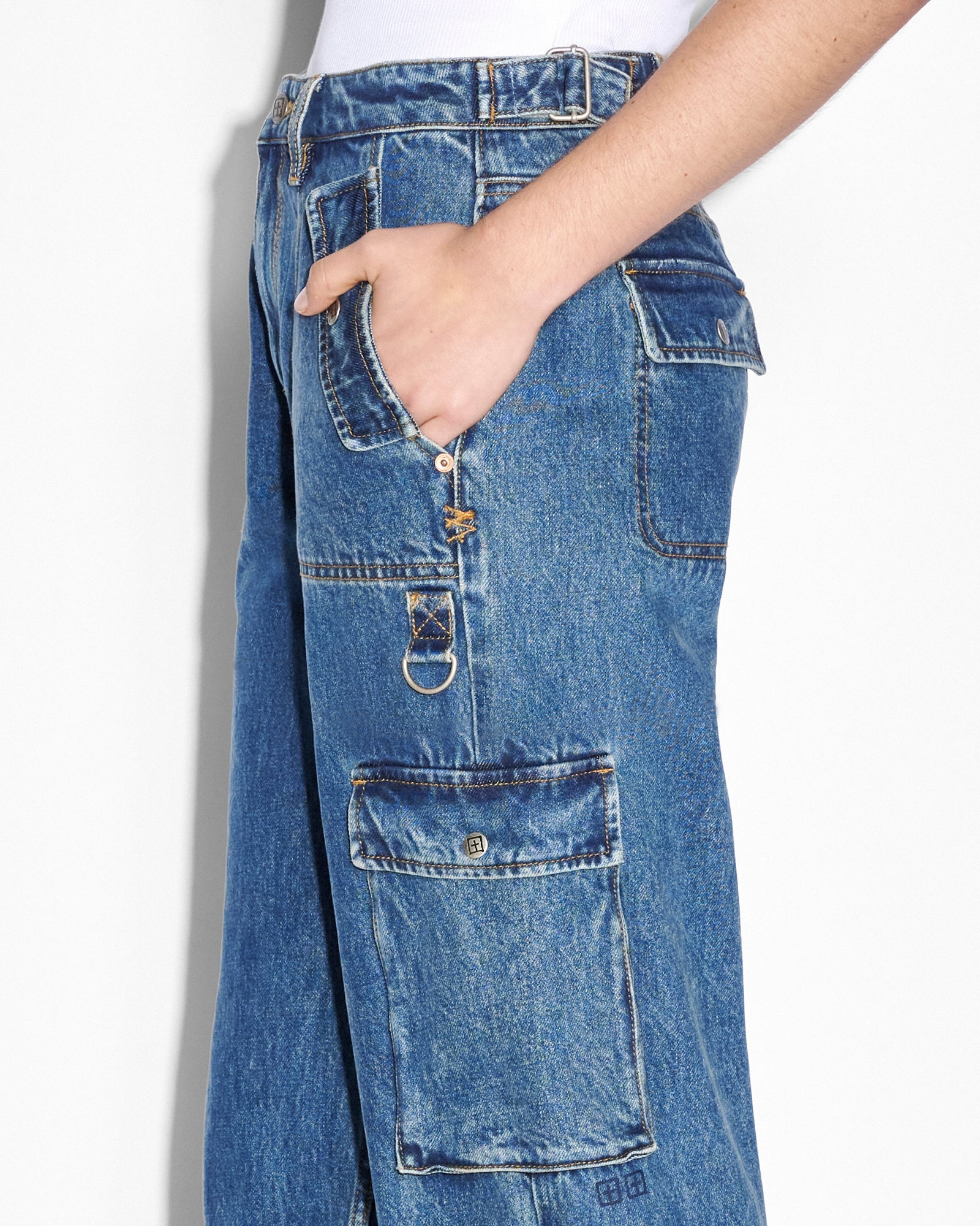 WOMENS  LOW RIDER RECALL CARGO BAGGY DENIM JEANS