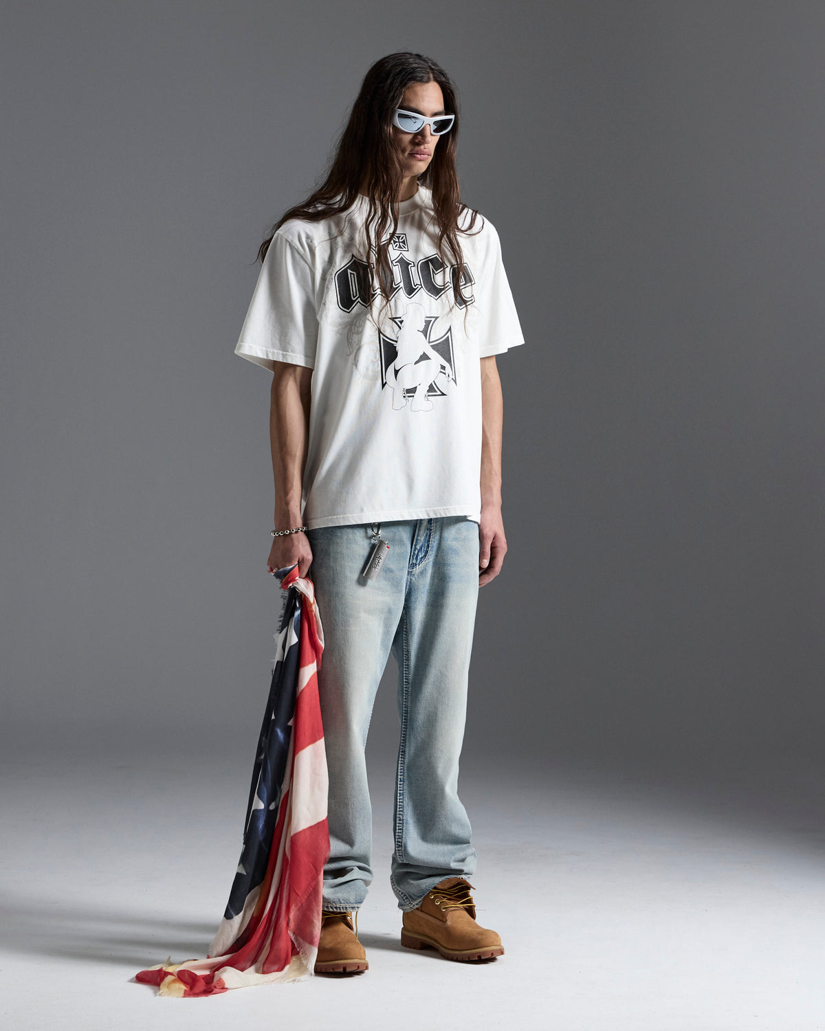 KSUBI X ALICE HOLLYWOOD GRAPHIC TEE WHITE