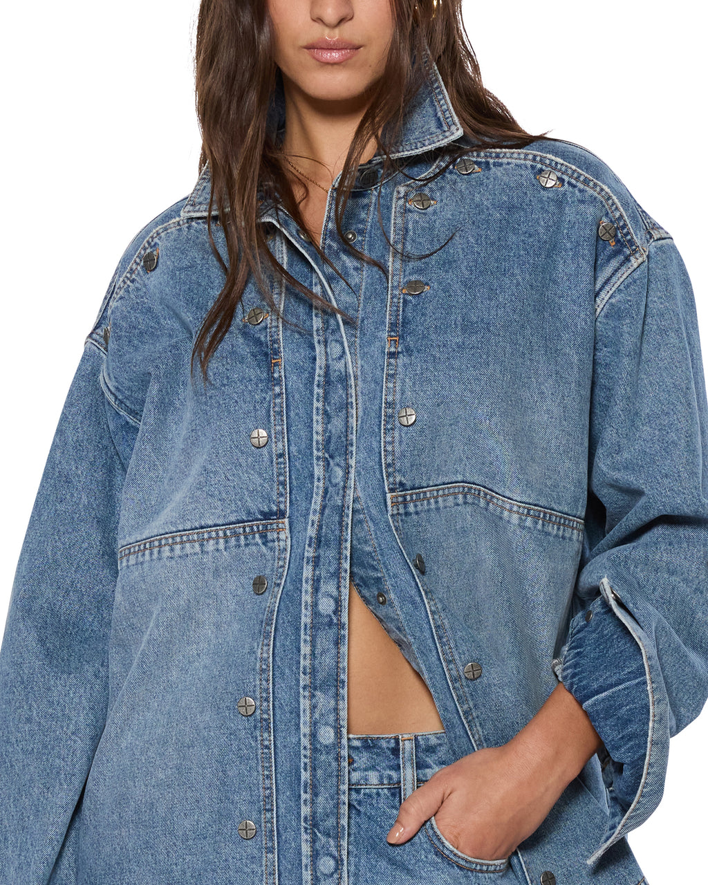 WOMENS BOLT OVERSIZED LS SHIRT SWEPT SHIRTS