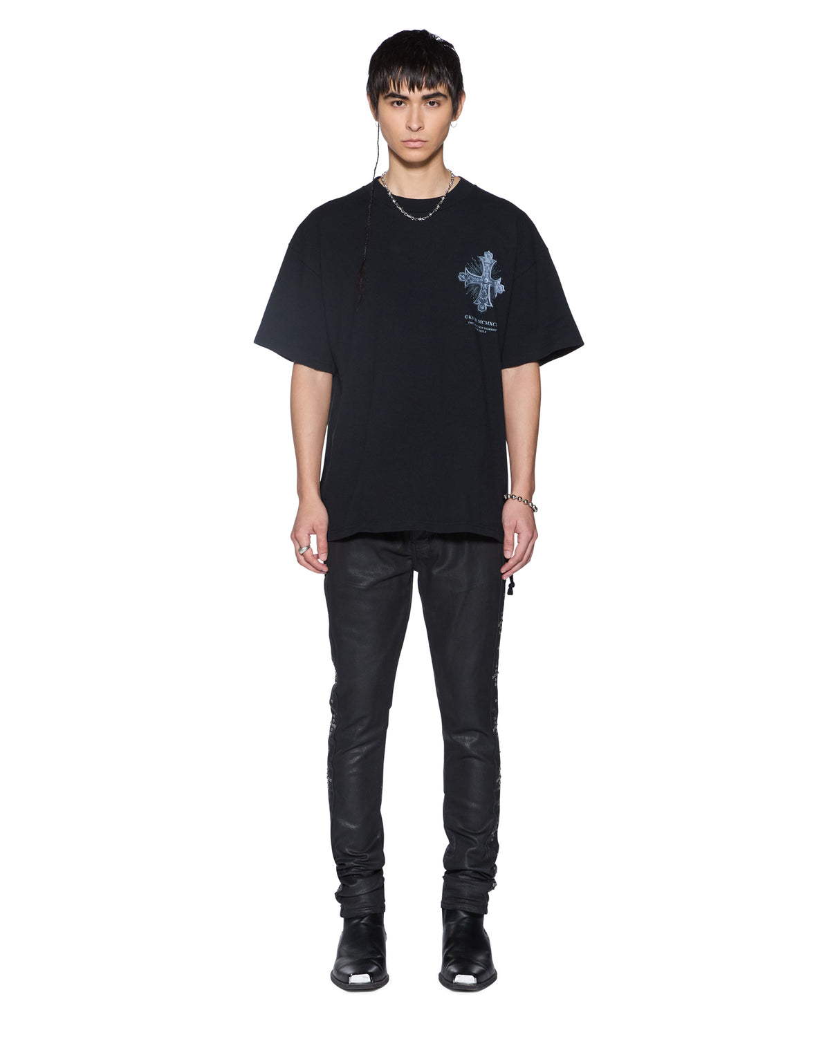 FALSE IDOLS EKCESS SS TEE JET BLACK