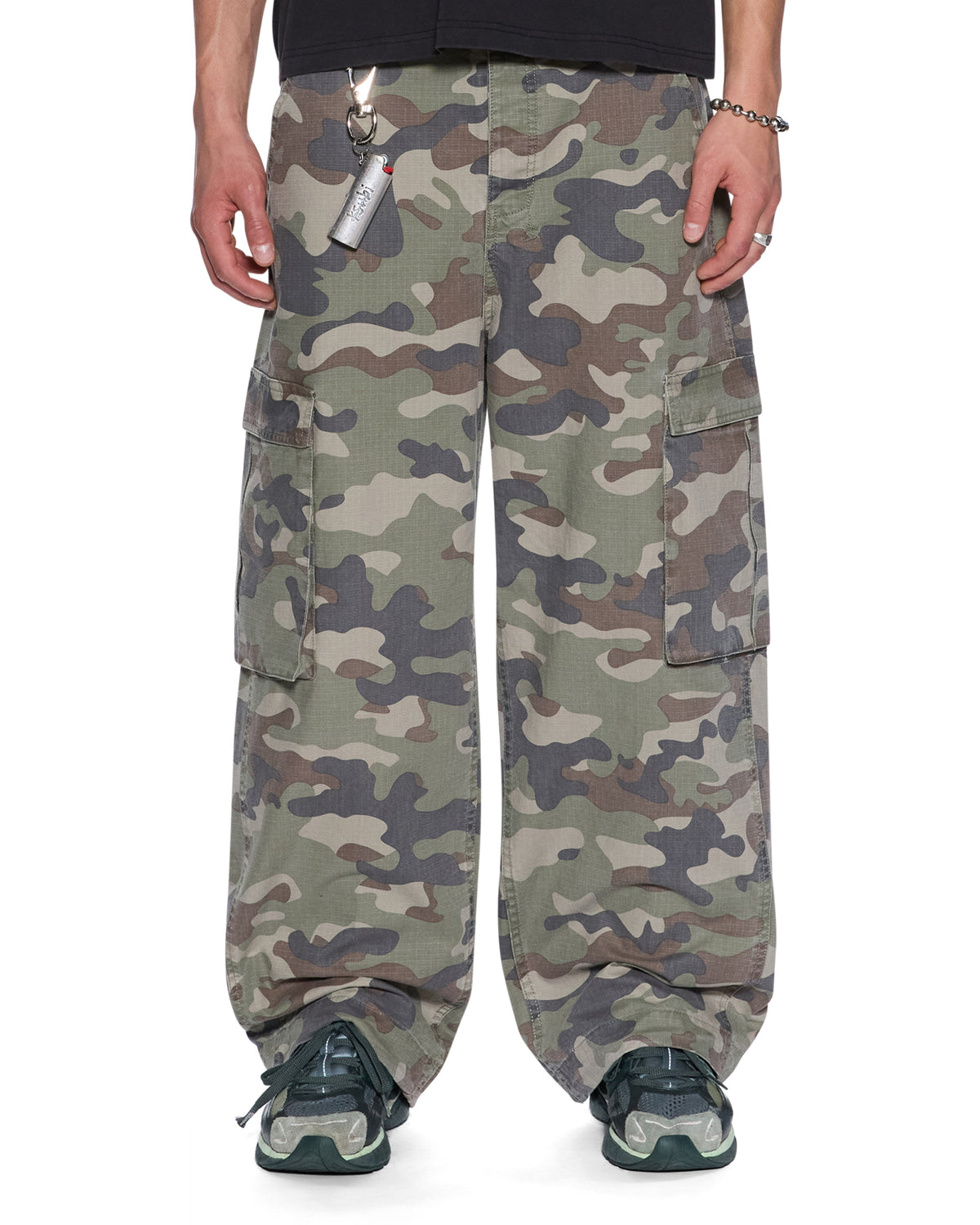Mens Maxx Fugitive Cargo Kammo Oversized Pants - Green