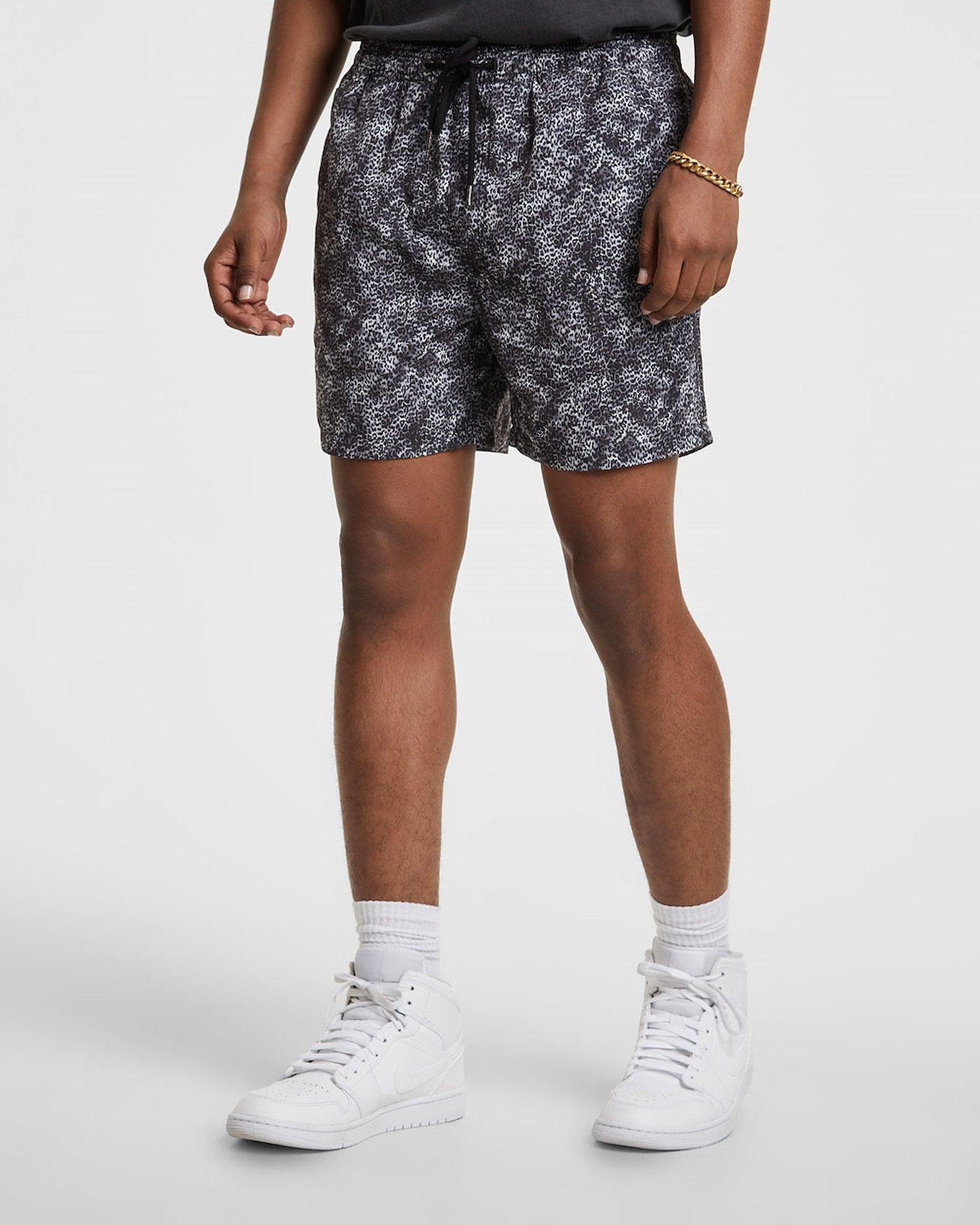 JUNGLE BOARDSHORT BLACK LEOPARD