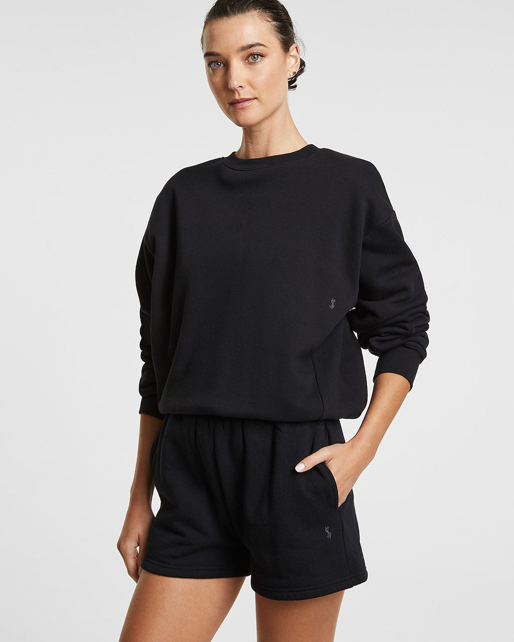 WOMENS 3 X 4 KLASSIC CREW JET BLACK FLEECE