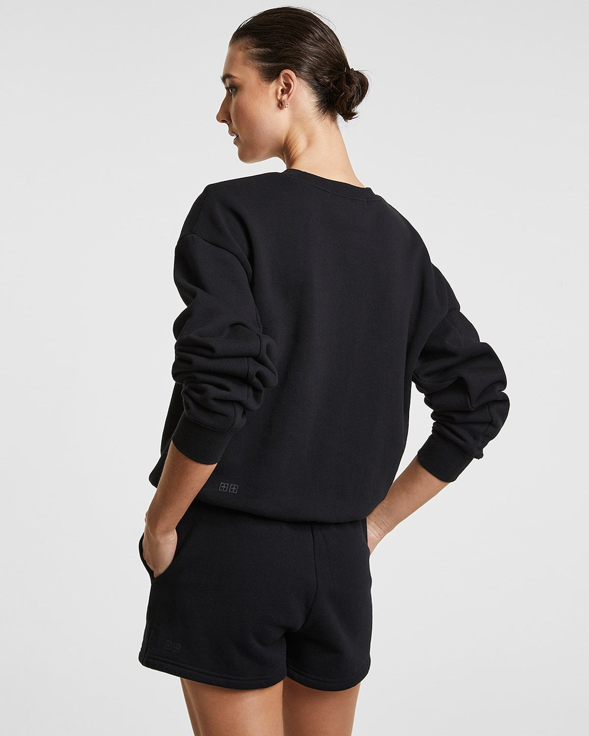 WOMENS 3 X 4 KLASSIC CREW JET BLACK FLEECE