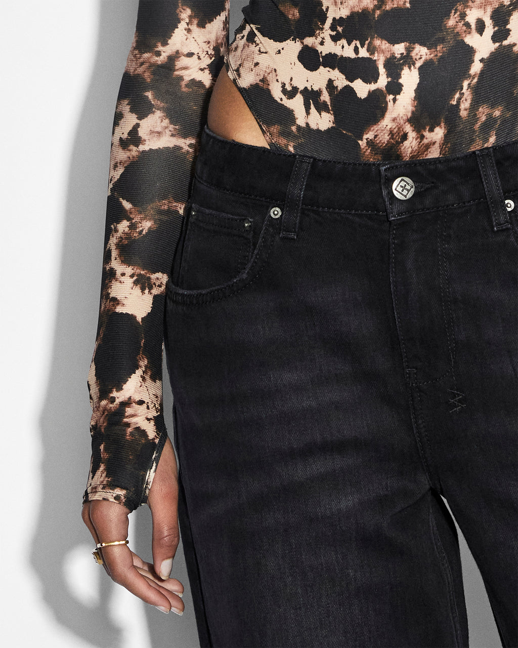WOMENS KHAOS BOLERO FASHION TOPS