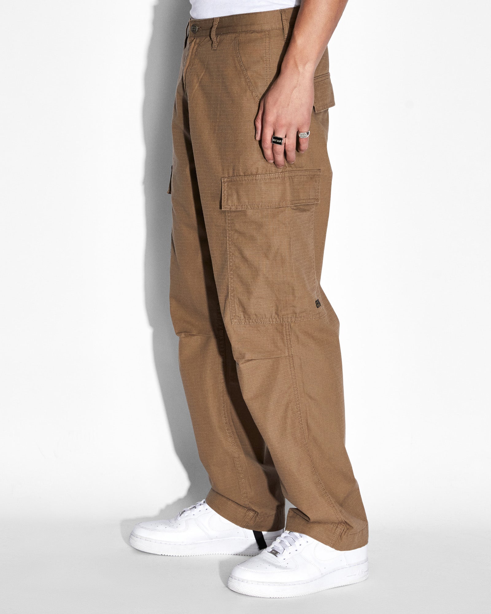 Highsnobiety – Nylon Cargo Pants Brown | Highsnobiety Shop