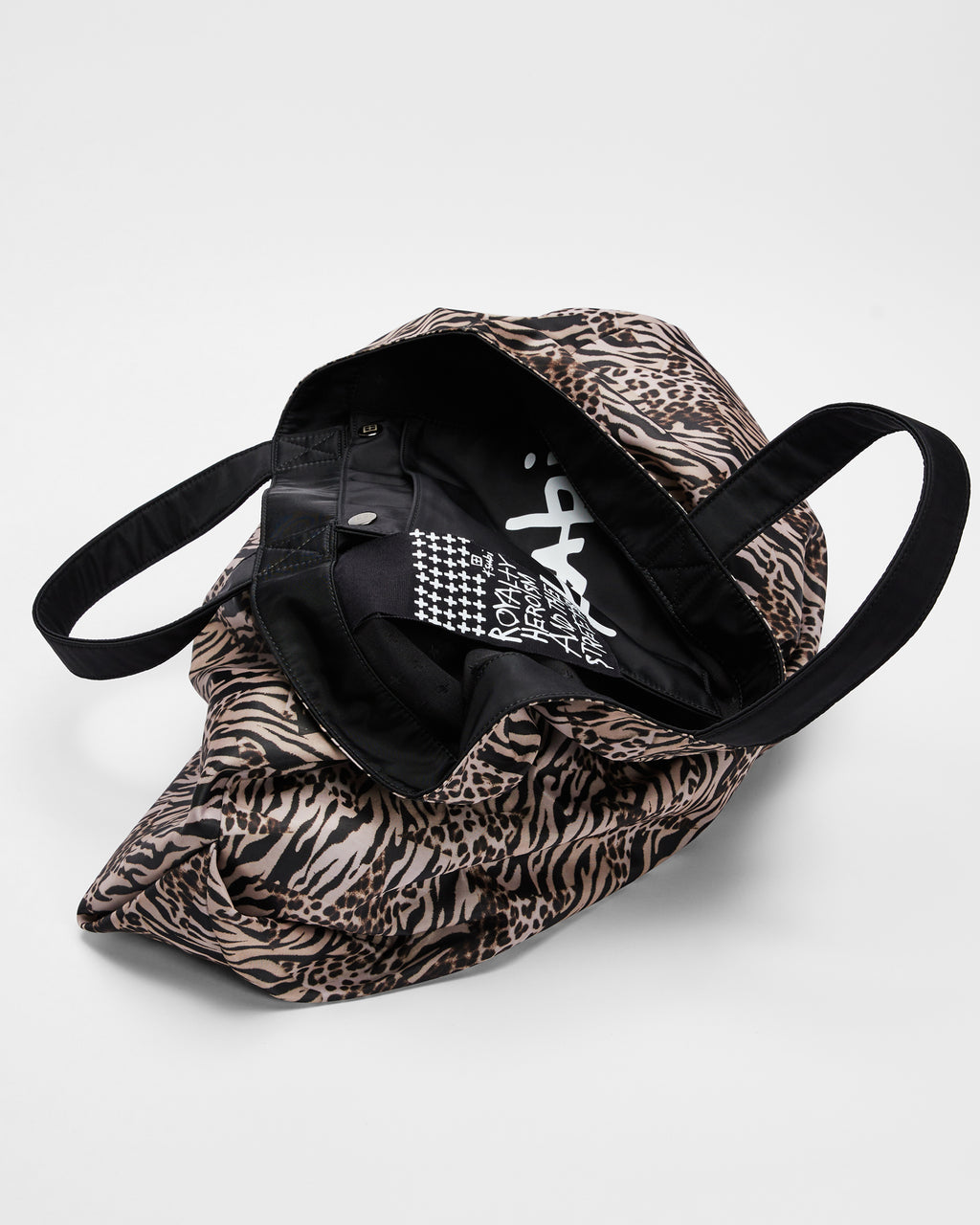 ZOO NYLON TOTE BAGS